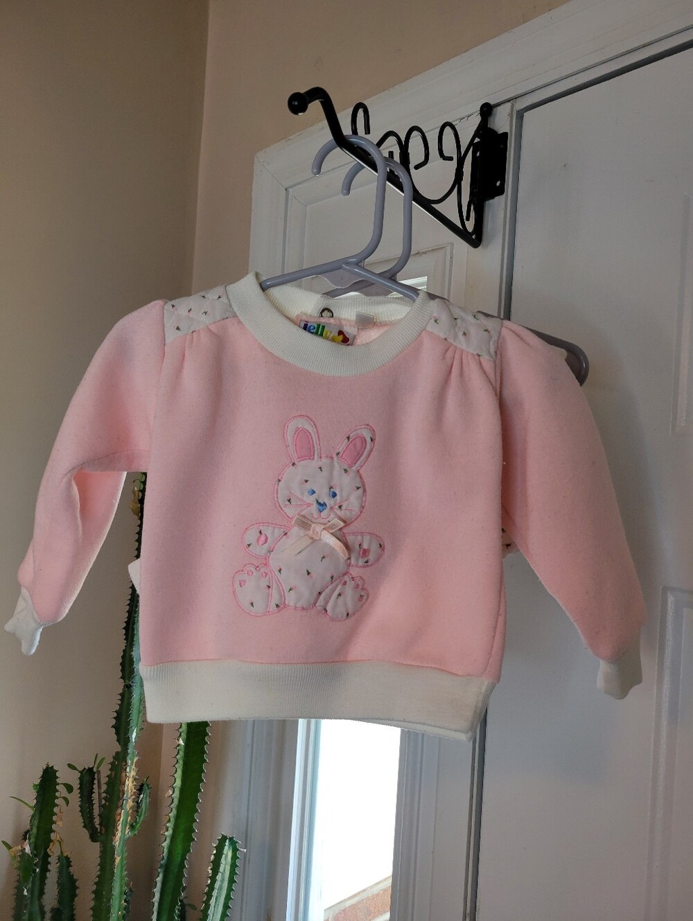 Vintage Jelly Beans Embroidered Bunny Pink Crew Neck 2 Piece, Size Infants 6-12M